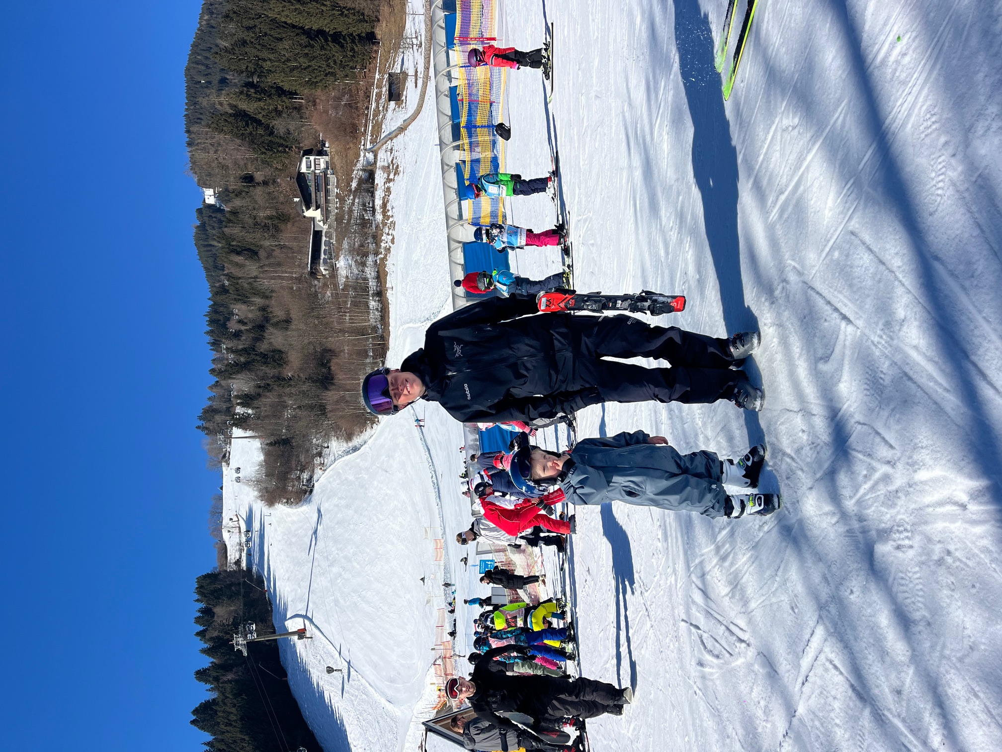 Noah fejrede lærlingepris med en ordentlig ski på